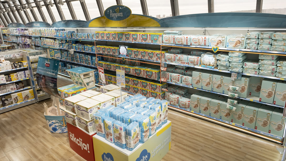 P&G - Pampers Wall